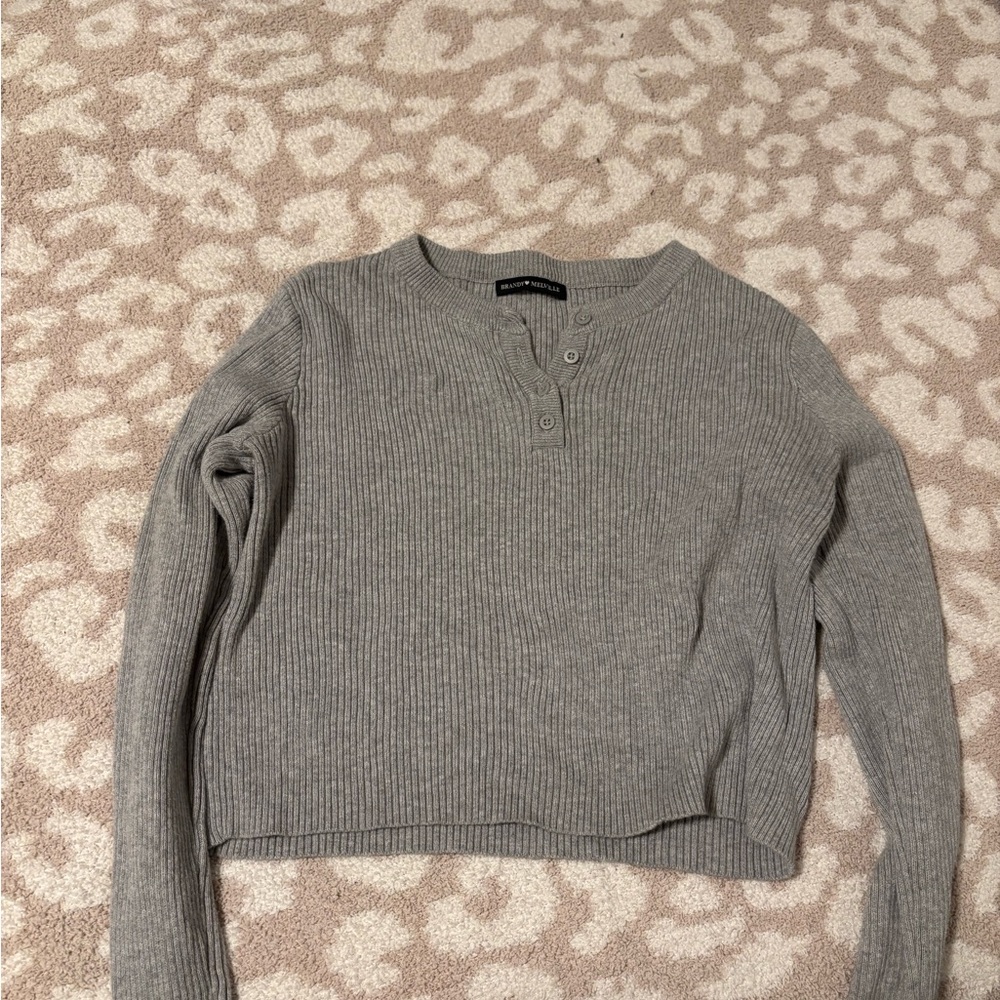 Brandy Melville Gray Ribbed Sweater